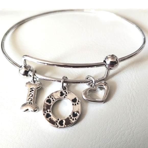Dog Mom /Pet Lovers Charm Bangle Bracelet - Picture 5 of 10